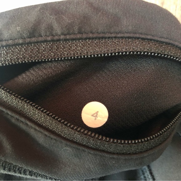 Lululemon Leggings Run Inspire Crop II Full-On Luxtreme Mesh Black Size 4 - Picture 7 of 9